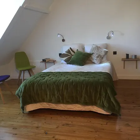 Lodge-Caen 아파트호텔 5*